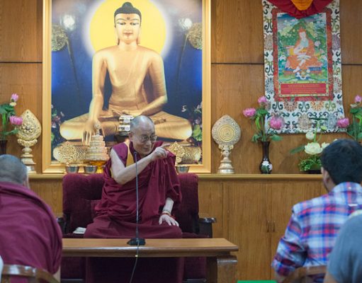 Đức Dalai Lama nói về Phật giáo ứng dụng
